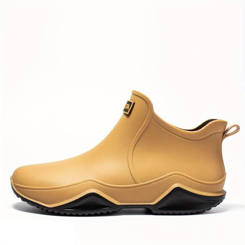 Boots For Women | Low Profile Pull On Trail Design